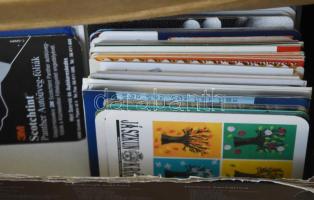 cca 1970-1980-1990-2000 Hatalmas kártyanaptár gyűjtemény, részben évek szerint rendezve, főleg a 70-...