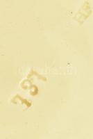 Körmöcbánya stilizált virágmintás fali dísztányér. Sorszámozott, sérüléssel, d: 18 cm