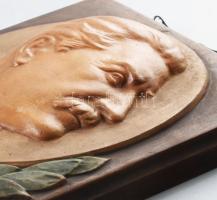 Sztálin. Festett kerámia fali plakett, kis kopással, jelzés nélkül, 22x18 cm