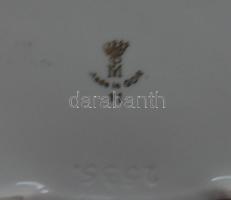 Moschendorfi jelzésű bonbonier 12cm-es szélességgel és szép állapotban