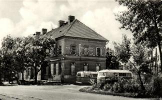 Kunszentmiklós Tanácsháza Ikarus busszal