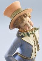 cca 1900, Rudolstadt fiatal dandy és fiatal hölgy figura. Festett biszkvit porcelán, jelzett: alján ...