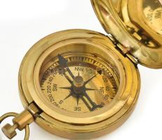 Réz tokos iránytű réz lánccal, lecsukható zsebóra szerű tokkal, d: 45 mm
