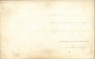 SMS Viribus Unitis az Osztrák-Magyar Haditengerészet Tegetthoff-osztályú csatahajója, matrózok a fel...