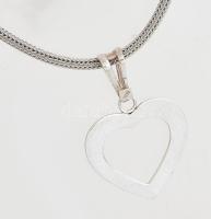 Ezüst(Ag) hengeres szövött nyaklánc, áttört szív medállal, jelzett, h: 39 cm, nettó: 6,7 g
