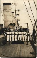 Cs. és kir. haditengerészet matrózai tornagyakorlat közben a hajó fedélzetén / K.u.k. Kriegsmarine Matrosen / Austro-Hungarian Navy mariners doing gymnastic exercises on deck. photo (EK)