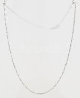 Ezüst(Ag) fantáziamintás áttört nyaklánc, jelzett, h: 42 cm, nettó: 1,5 g