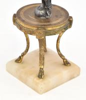 Niké, Empire szobor. Ón szobor, aranyozott bronz talapzaton, márvány alapon. 27 cm