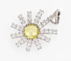 Ezüst(Ag) medál kövekkel gazdagon kirakva, jelzett, d: 2,5 cm, bruttó: 3,8 g