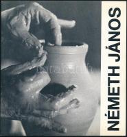 Németh János. Németh János (1934-) a Nemzet Művésze címmel kitüntetett, Kossuth-díjas magyar szobrász, keramikus által DEDIKÁLT! Zalaegerszeg, 1981, Nyomda Zalaegerszeg. Fekete-fehér képekkel illusztrált katalógus. Kiadói papírkötésben.