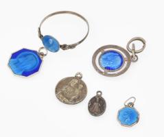 Ezüst(Ag) vegyes ékszer tétel, medálok, gyűrű, jelzés nélkül, bruttó: 5,05 g