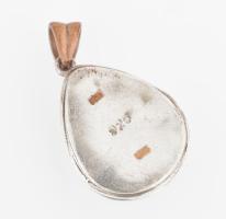 Ezüst(Ag) medál szintetikus rubinnal, jelzett, h: 2,5 cm, bruttó: 10,45 g