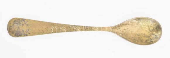 Aranyozott ezüst(Ag) fűszeres kanál, jelzés nélkül, h: 11 cm, nettó: 6,4 g