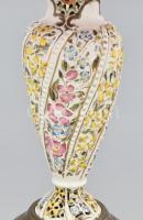 Régi áttört fajansz testű lámpa. Réz szerelékekkel, szép állapotban 53 cm