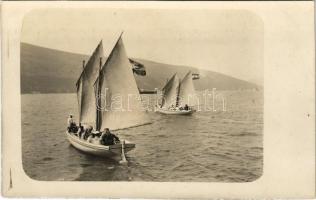 Osztrák-magyar haditengerészet matrózai evezős gyakorlaton vitorláshajókban / K.u.k. Kriegsmarine Matrosen / Austro-Hungarian Navy mariners on a rowing training in two Class I sail cutters. photo