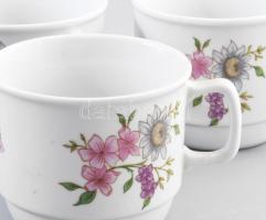 6 db retro Zsolnay bögre. Matricás, jelzett, hibátlan d: 10 cm, m: 9 cm