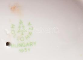 Hollóházi Aladdin. Terv.: Veress Miklós. Kézzel festett, jelzett, hibátlan, m: 12,5 cm