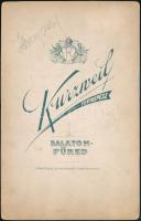 cca 1905 Herceg család portréja, keményhátú fotó Kurzweil balatonfüredi műterméből, 13×21 cm