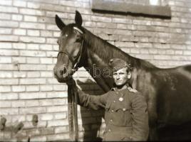 II. világháborús katonai negatívok, vegyes méretben, 10 db