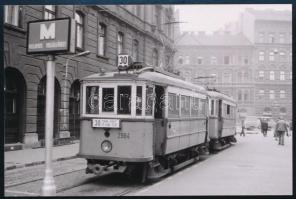 Budapesti villamosok, 3 db fotó, utólagos nagyítás még nem publikált negatívokról, 10×15 cm