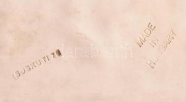 Sóskuti jelzéssel: Picasso stílusú falidísz, engób mázakkal festett kerámia, hibátlan, jelzett, 36x2...