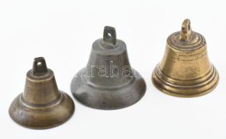 3 db antik fém és bronz kolomp. Kopással, m: 5-6 cm