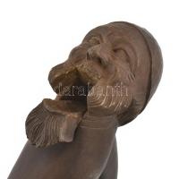 Mogyorótörő, faragott fa törpe fejjel. 21 cm
