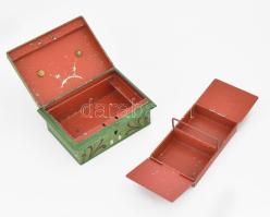 Pénzkazetta. Régi fém, kivehető fiókkal. Kézzel festett, kulcs nélkül. 16x12 cm