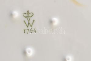 Wallendorf áttört porcelán kaspó. Matricás, jelzett, hibátlan d: 17 cm, m: 12 cm