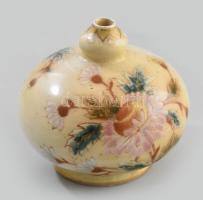 Régi Zsolnay porcelán díszváza. Kézzel festett, jelzett, hibátlan d: 7 cm , m: 6,5 cm