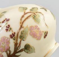 Zsolnay virág mintás porcelán váza. Kézzel festett, jelzett, hibátlan m:15 cm