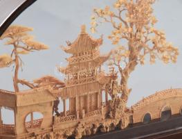 Kínai, parafából faragott kép, üvegezett fa tárlóban. 25x19x6 cm