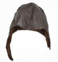 1942 M. Kir. Honvédség - M1935 báránybőr hajózó fejvédő / haube. Ottenreiter Károly kesztyűs és bőrá...