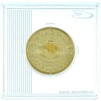 Kína 2008. 1Y sárgaréz "Pekingi Olimpia 2008 - Labdarúgás" forgalmi emlékkiadás német nyel...