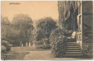 Bártfaújfalu, Bardejovská Nová Ves; kúria kertje, kastély. Divald Adolf 1910. / castle, villa garden