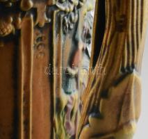 Gerz hatalmas söröskorsó. Körben domború és festett figurális díszítéssel, ón fedéllel. Jelzett, min...