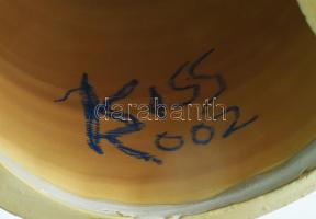 Kiss Roóz Ilona (1920-2010): Zenélő hölgy. Gyertyatartó és virágtartó részekkel. Jelzett, alján sérü...