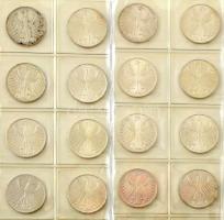 NSZK 1956-1974. 5M Ag (54xklf) berakólapokra rendezve négygyűrűs kisalakú mappában, 1965 és 1966 val...