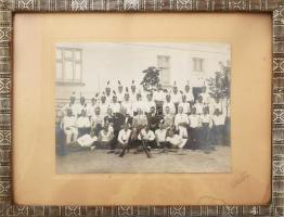 cca 1930-1940 Mátészalkai Testgyakorlók Köre / Mátészalkai Levente Egyesület, kartonra kasírozott fo...