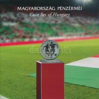 2016. 5-200Ft (6xklf) + "MLSZ (Magyar Labdarúgó Szövetség)" Cu-Ni-Zn emlékérem, forgalmi s...