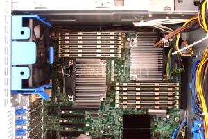 Használt Intel szerver.
Intel S5520HC alaplap, 6 SATA porttal.
2x Intel(R) Xeon(R) CPU X5660 @ 2.8...