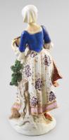 Lány báránnyal. cca 1900, német porcelán, jelzett, sérüléssel, m: 18,5 cm