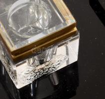 Art deco asztali tintatartó, téglalap alakú fekete üveg alapon kocka formájú üvegtégely, bronz szere...