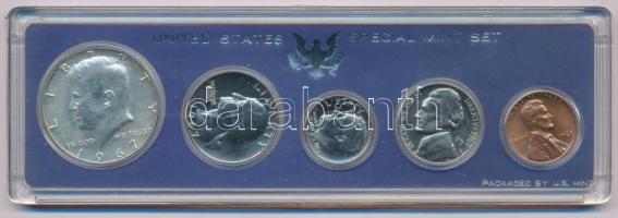 Amerikai Egyesült Államok 1967. 1c-1/2$ Ag, Cu-Ni, bronz (5xklf) forgalmi sor eredeti műanyag tokban T:UNC USA 1967. 1 Cent - 1/2 Dollar Ag, Cu-Ni, bronze (5xdiff) coin set in original case C:UNC