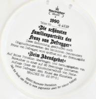 1990, Bareuther dísztál, "Defregger legszebb családi portréi", jelzett, sorszámozott, hibá...