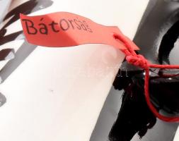 4 darab kínai szerencsehozó bögre. Jelzés nélkül, hibátlan, m: 12-13 cm