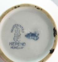 Herend népi mintás szálváza. Jelzett, minimális kopással, m: 8 cm