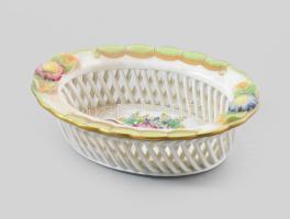 Herend VBO mintás gyűrűtartó. Plasztikus virág díszítményekkel, jelzett, 9,5x7 cm