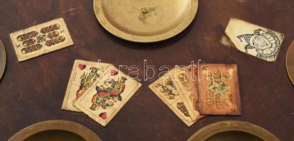 Antik szalon női kártyaasztal. Fa, bronz, ráragasztott kártyalapokkal. Kopással, d: 42 cm, m: 70 cm,...