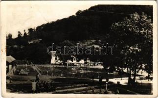 Rónaszék, Rohnen, Costiui (Máramaros, Maramures); sósfürdő. Telegdy Béla felvétele, Perl kiadása / spa, salt bath (fl)